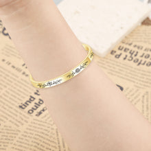 Load image into Gallery viewer, birth flower bracelet