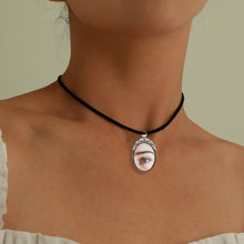 Load image into Gallery viewer, eyes necklace
