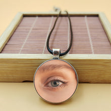 Load image into Gallery viewer, eyes necklace