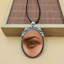 Load image into Gallery viewer, eyes necklace
