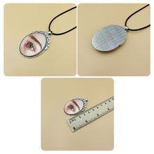 Load image into Gallery viewer, eyes necklace