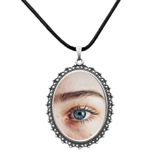 Load image into Gallery viewer, eyes necklace