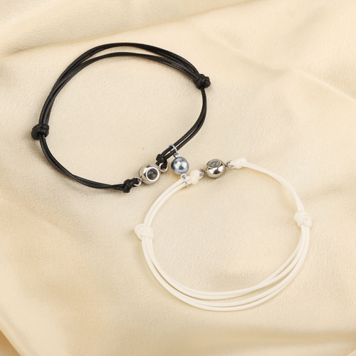 23020901Projection bracelet