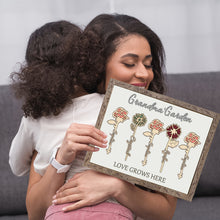 Load image into Gallery viewer, personalized mom sign