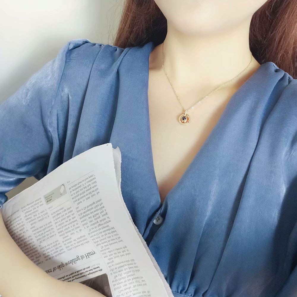 projection necklace A