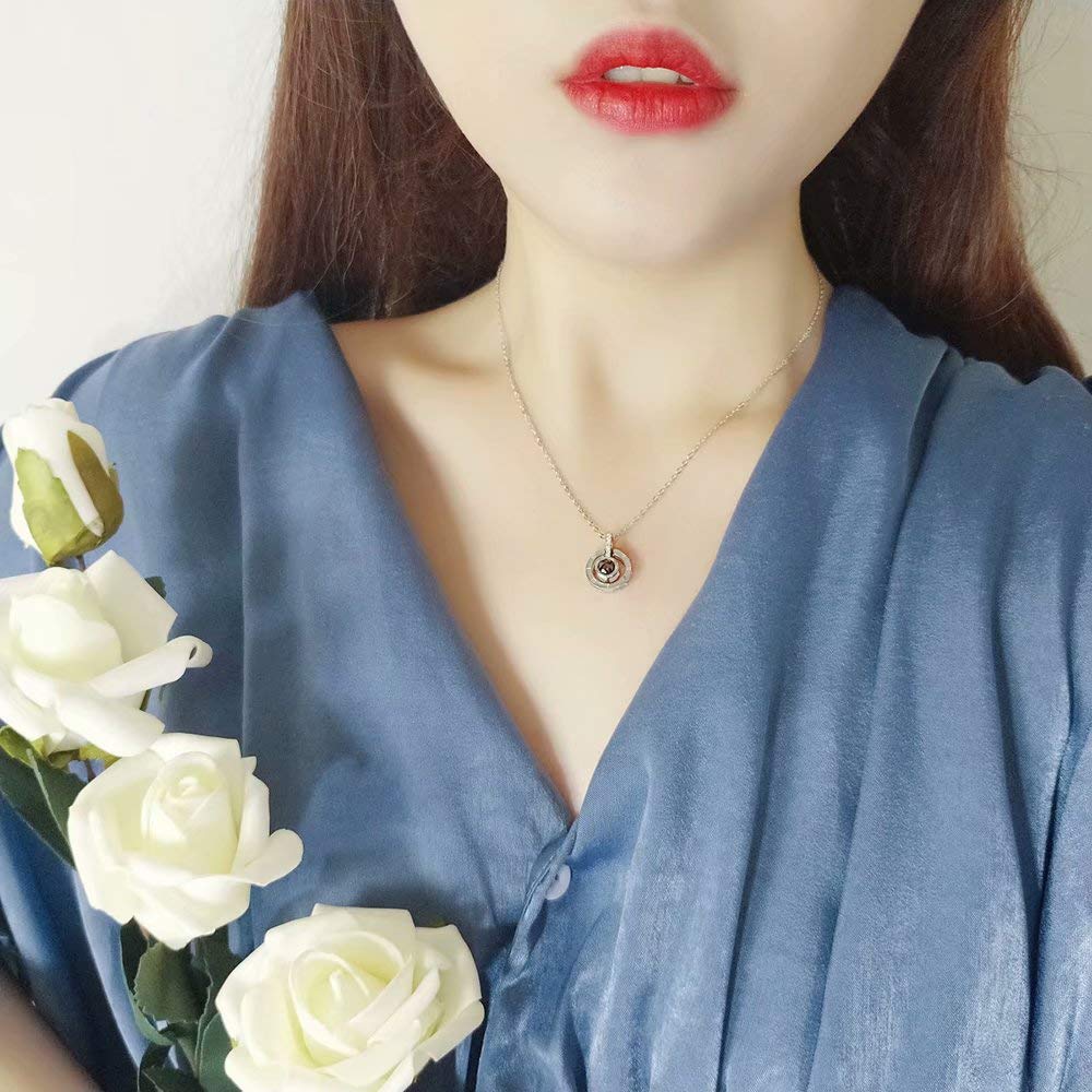 projection necklace A