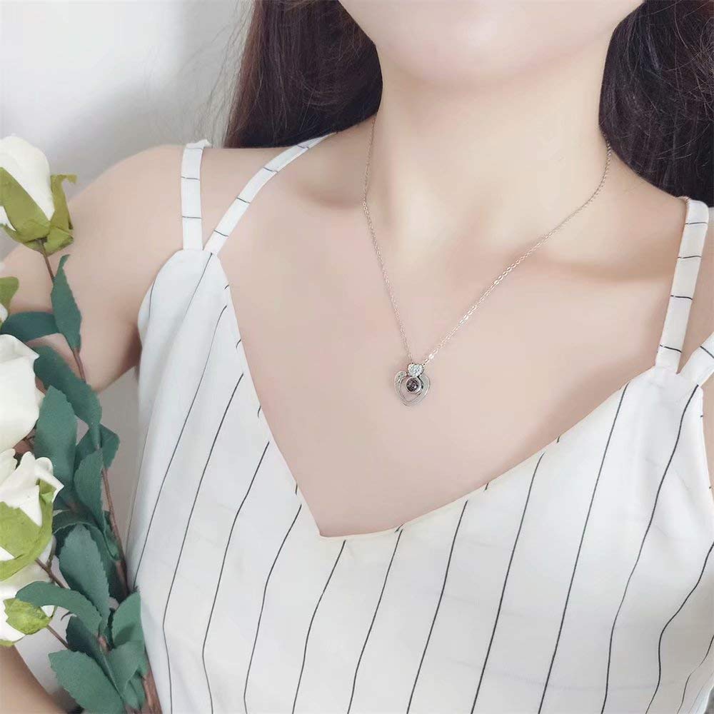 projection necklace C