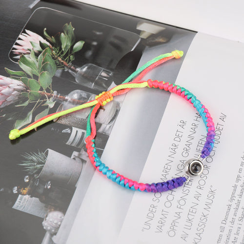 22080501Projection bracelet