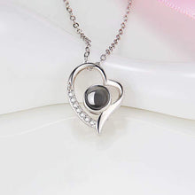 Load image into Gallery viewer, projection necklace G