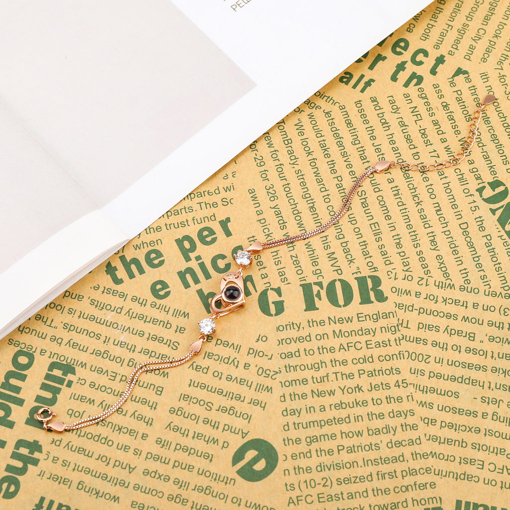 SQL22101302projection bracelet