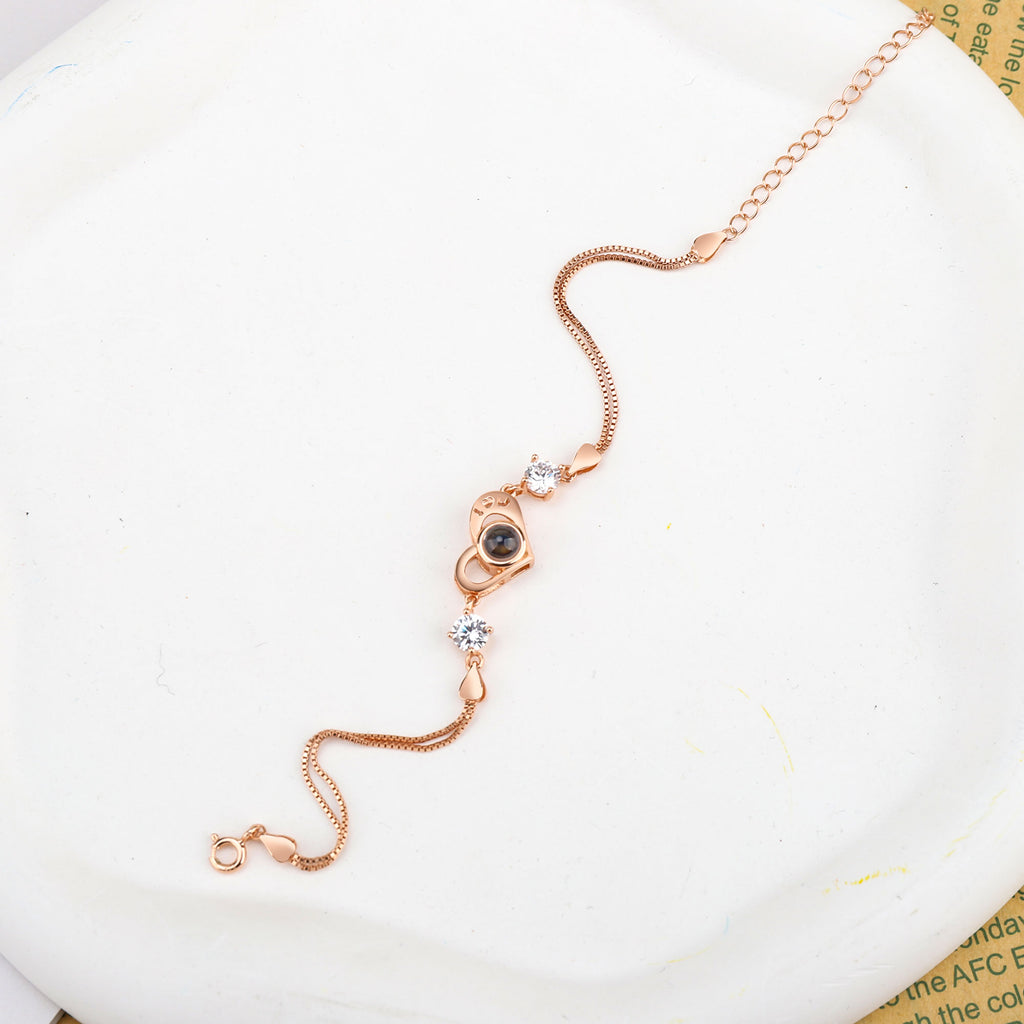 SQL22101302projection bracelet